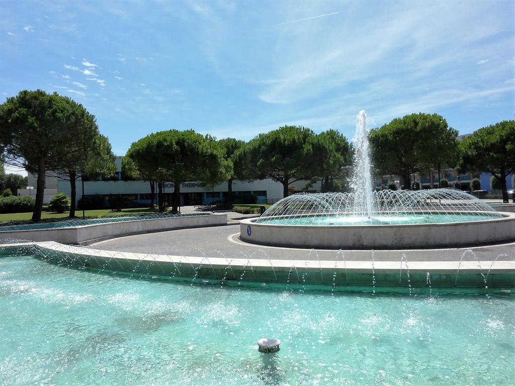 Sabrina - Appartamenti Bibione Bagian luar foto
